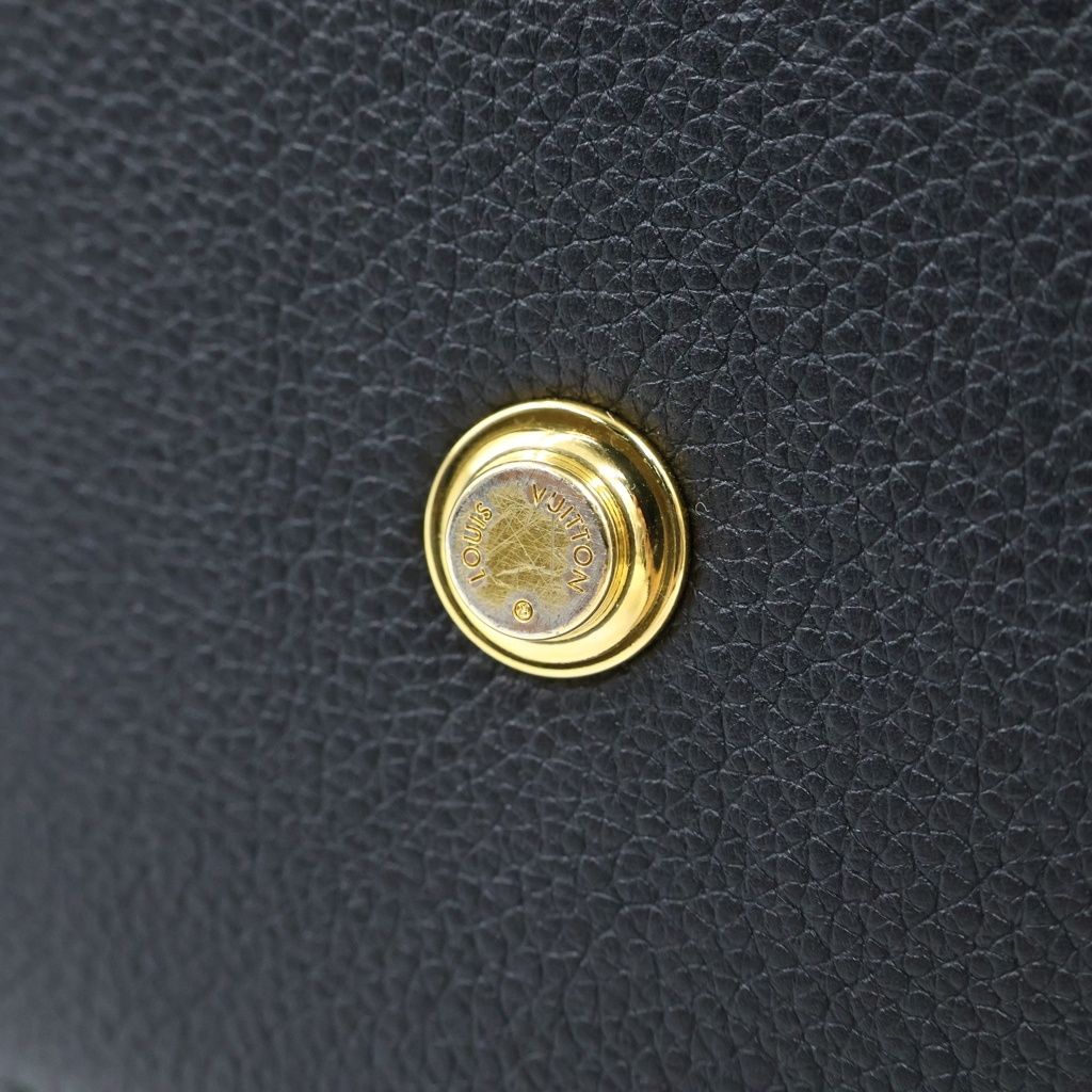 Louis Vuitton on My Side MM Handle Noir Leather Handbag — view 6
