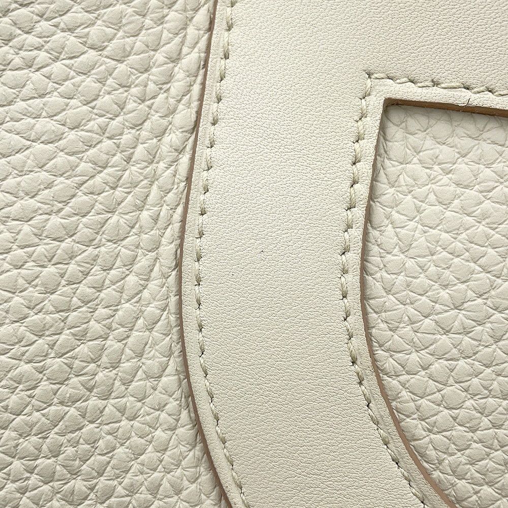 Hermes Tote Bag in the Loop 23 Beton Gold Taurillon Clemence Swift — view 6