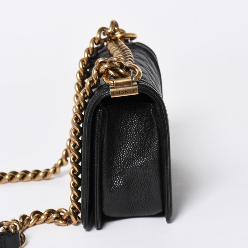 Chanel Boy Shoulder Bag Chain Caviar Leather CC Logo Black Gold — view 4