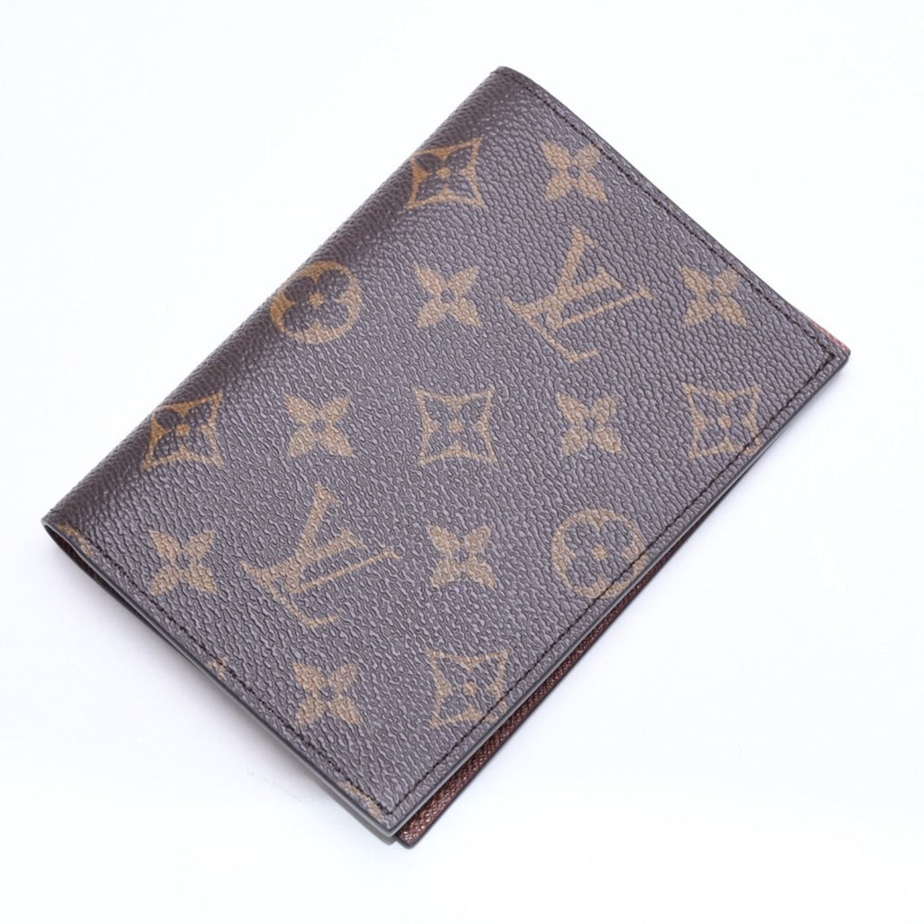 Louis Vuitton Passport Case Couverture NM Monogram Canvas Brown Pass — view 3