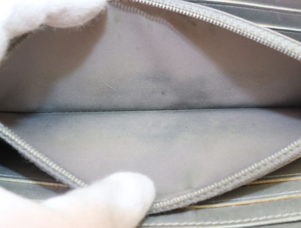 Chanel Camellia Lambskin Wallet — view 7