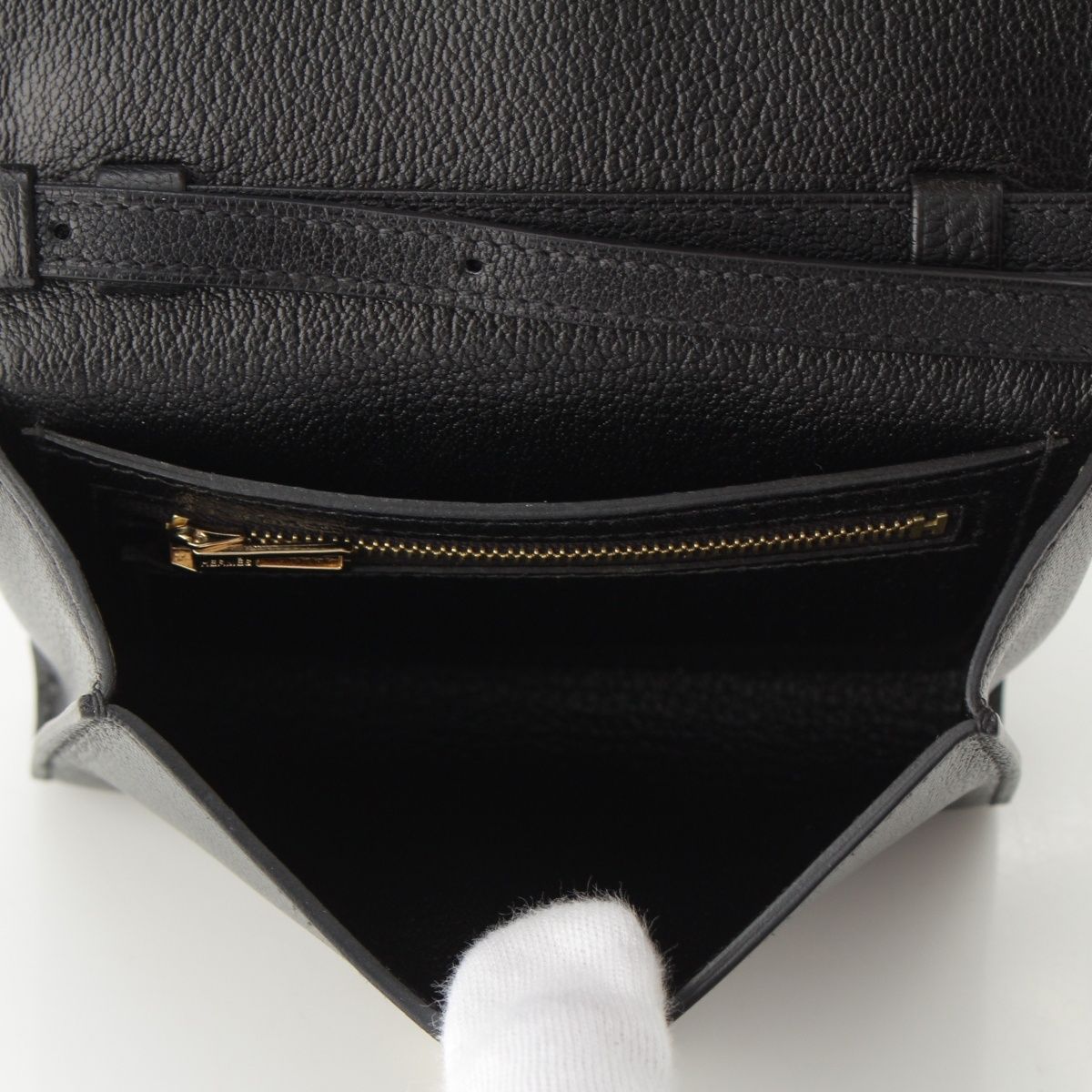 Hermes Chaine D'Ancre Chevre Chamkila Compact Wallet Shoulder Bag Coin Purse — view 7