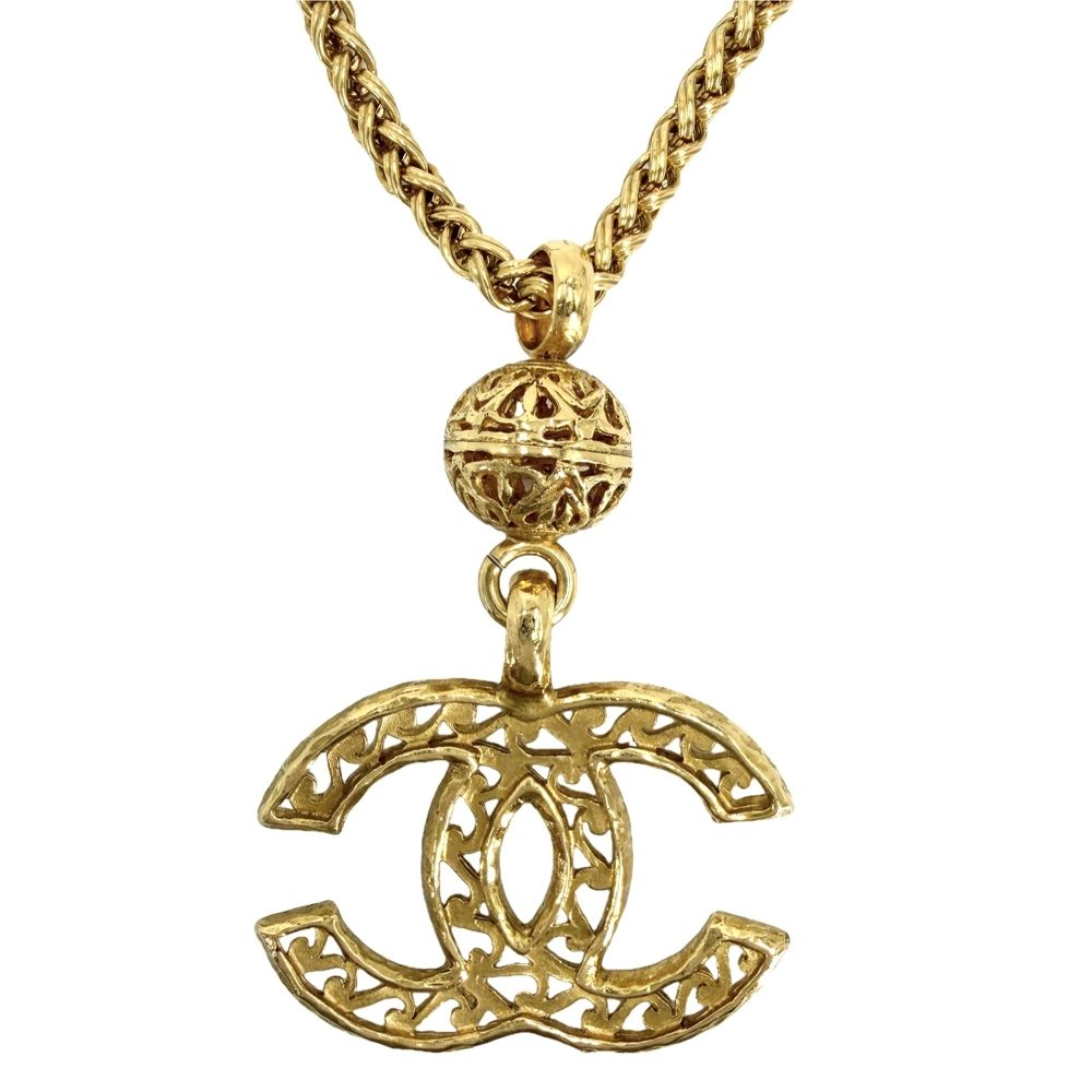 Chanel Necklace CC Logo Long Gold Plated — view 2