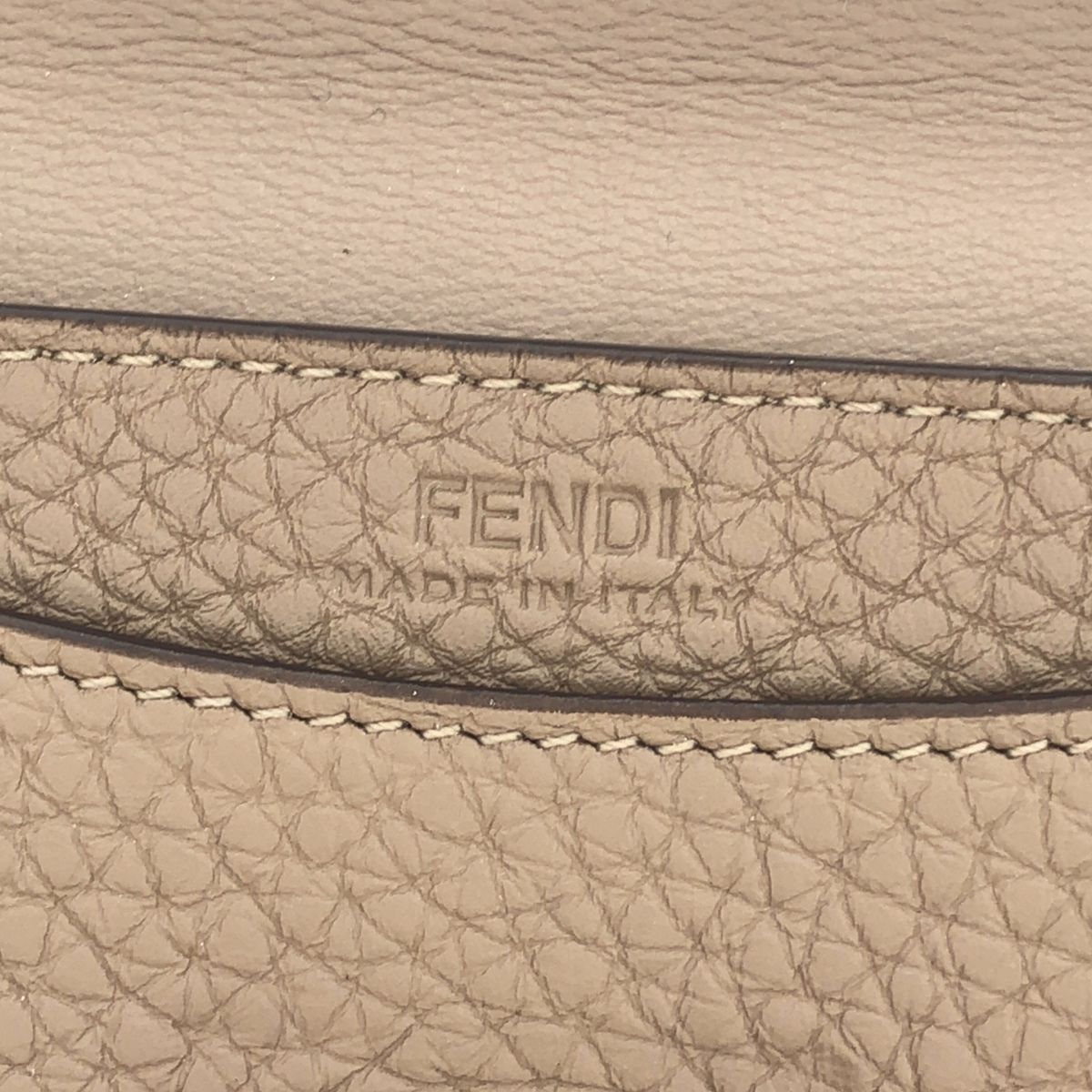 Fendi Selleria Peekaboo Leather Card Case Beige — view 3