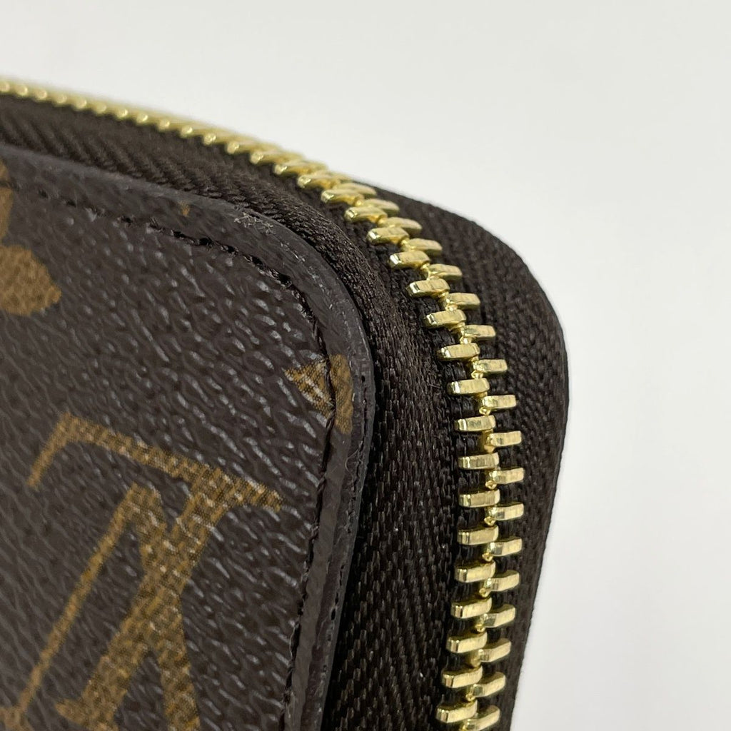 Louis Vuitton Zippy Wallet Round Zip Around Monogram Brown Fuchsia — view 4