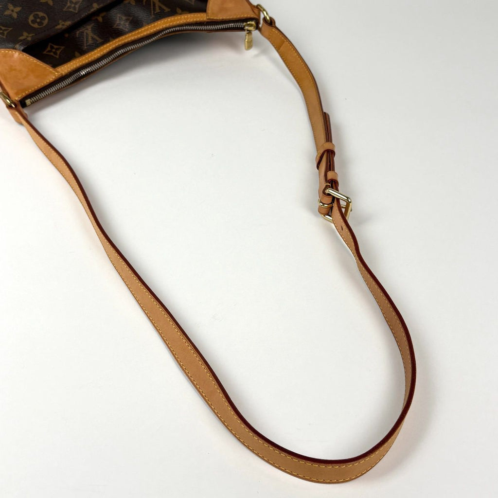 Louis Vuitton Odeon MM Shoulder Bag Monogram Brown — view 7