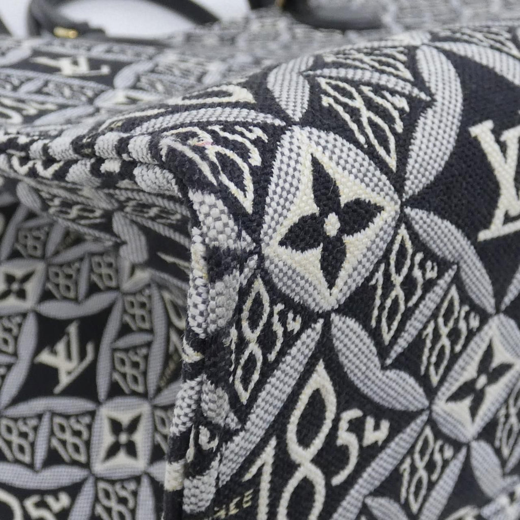 Louis Vuitton On The Go GM Bag — view 2