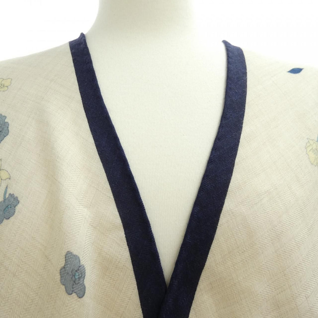 Hermes Robe Legere Giant Triangle Shawl Scarf — view 5