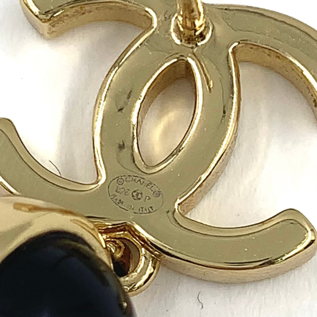 Chanel CC Logo Bicolor Costume Pearl Swing Faux Resin Gold Black White Earrings — view 4