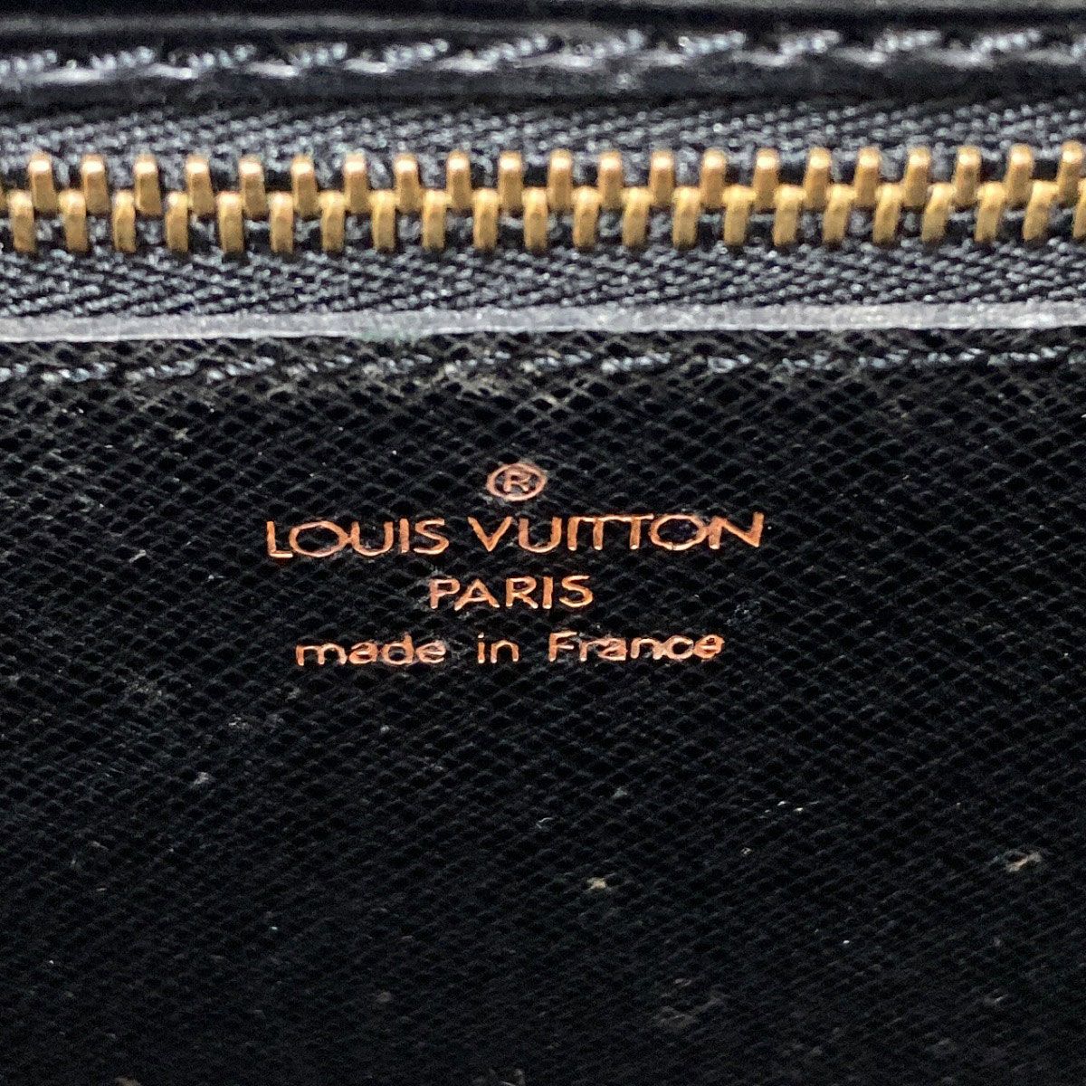 Louis Vuitton Saint Cloud Shoulder Bag — view 6