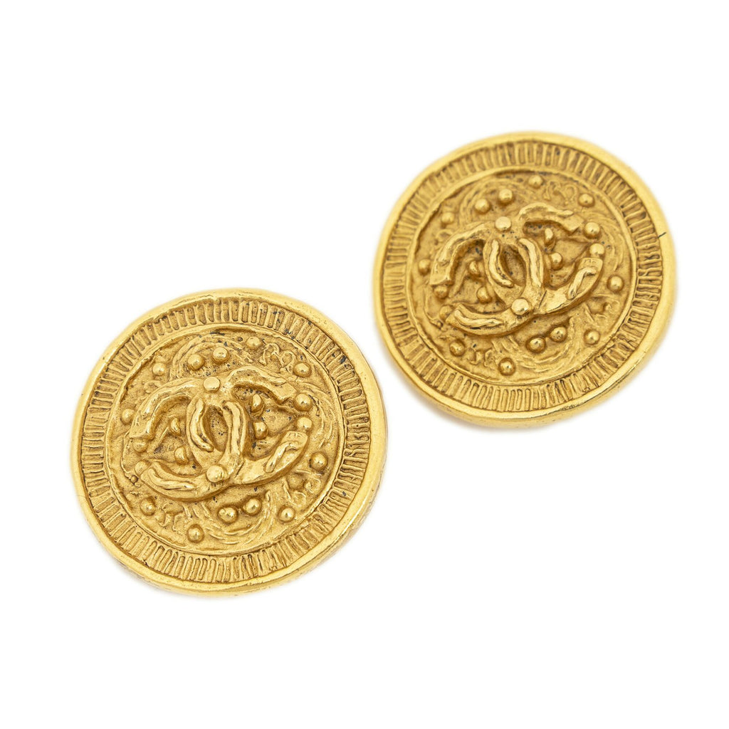 Chanel CC Logo Round Clip Type Earrings Gold Plated
