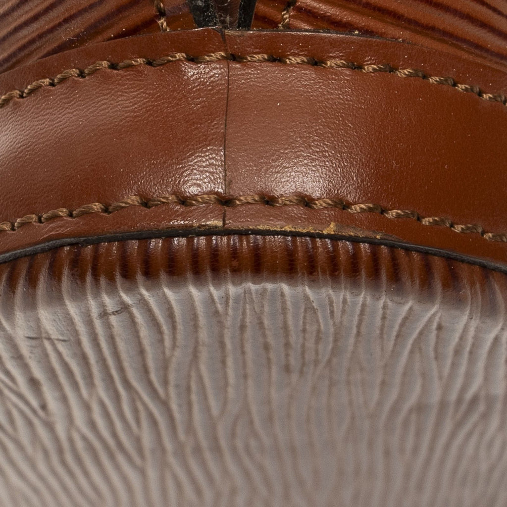 Louis Vuitton Saint Jacques Tan Epi Handbag — view 8