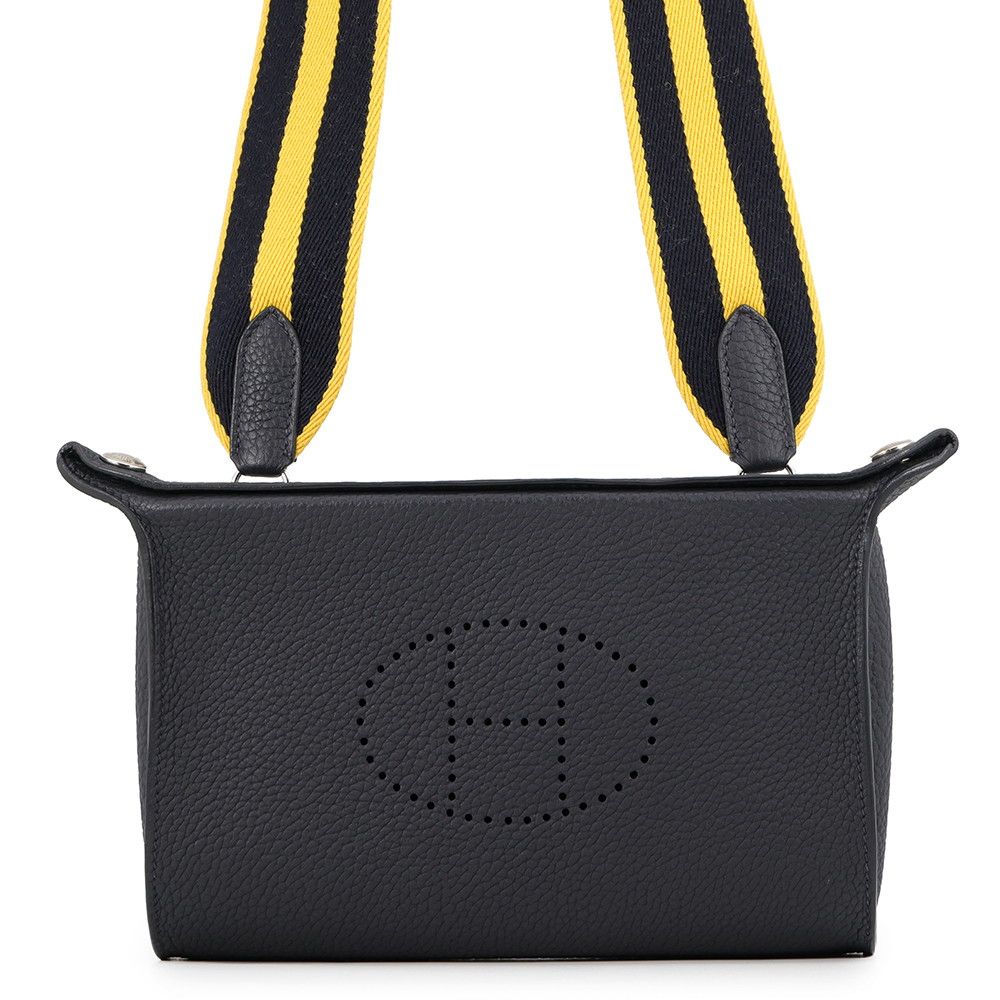 Hermes Shoulder Bag Vide Poche Cavern Silver Togo
