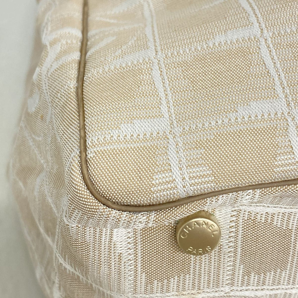 Chanel Tote Bag New Travel Nylon Beige Gold — view 7