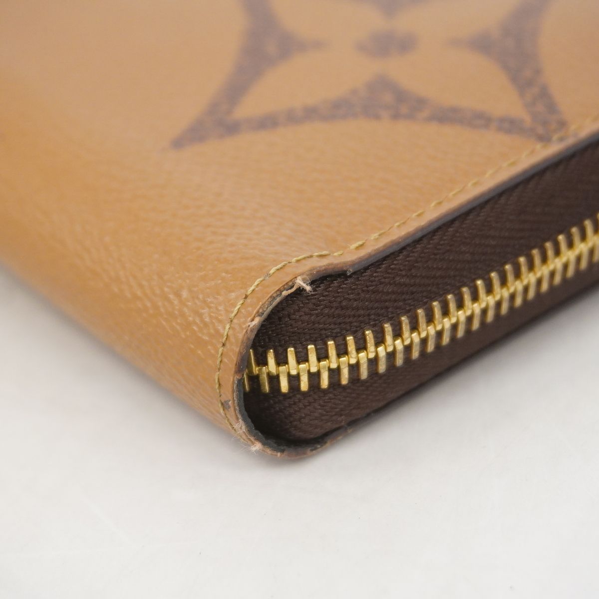 Louis Vuitton Wallet Monogram Giant Reverse Zippy Brown — view 6