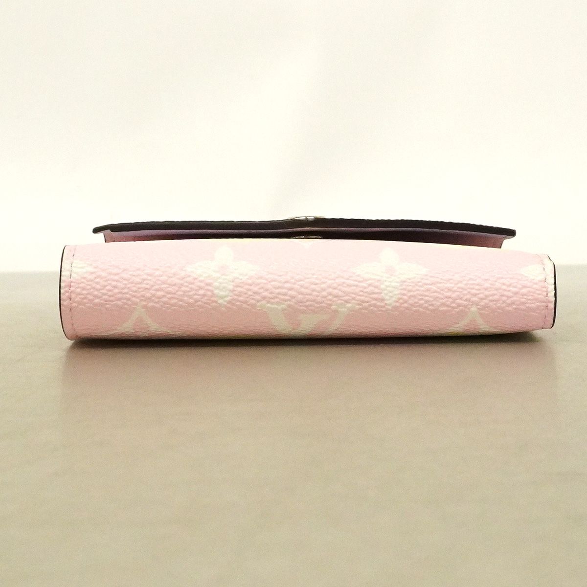 Louis Vuitton Trifold Wallet LV Escal Portefeuille Victorine Pastel — view 3
