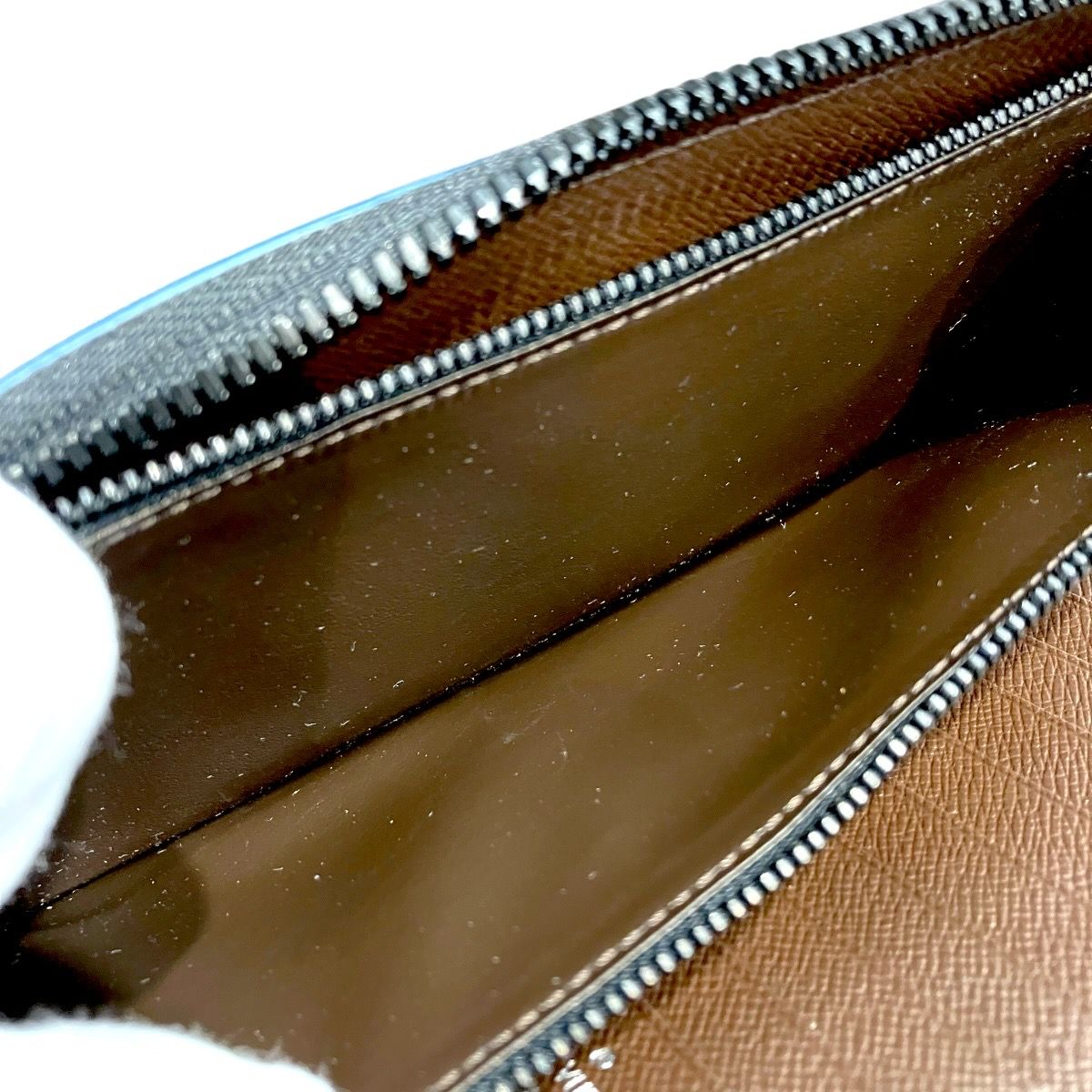 Louis Vuitton Monogram Zippy Wallet Vertical Canvas — view 6