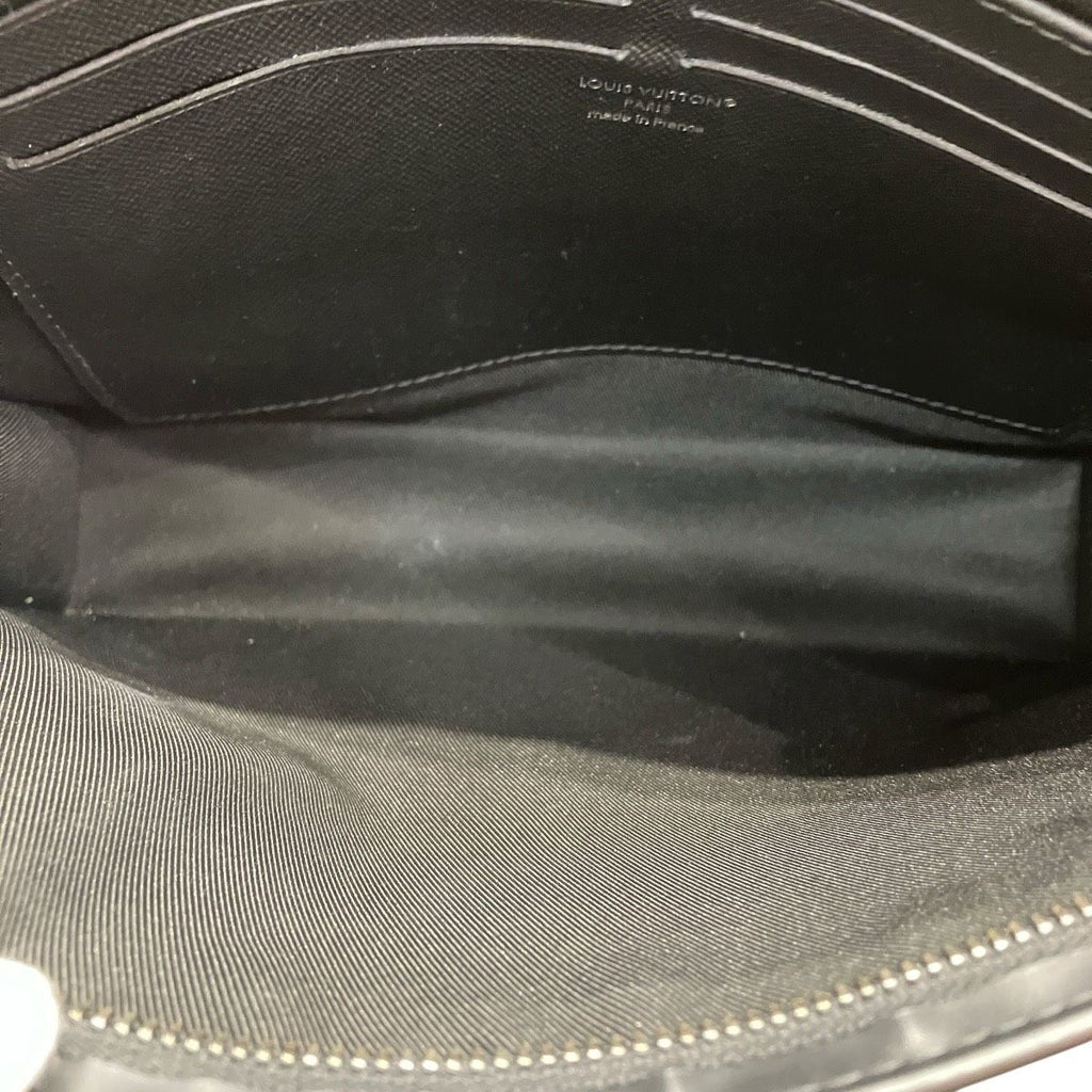 Louis Vuitton Pochette Voyage MM Monogram Eclipse Second Bag Canvas — view 5