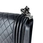 Chanel Shoulder Bag Boy Large — view 5