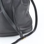 Gucci Vintage 001 090 Leather Shoulder Bag — view 2