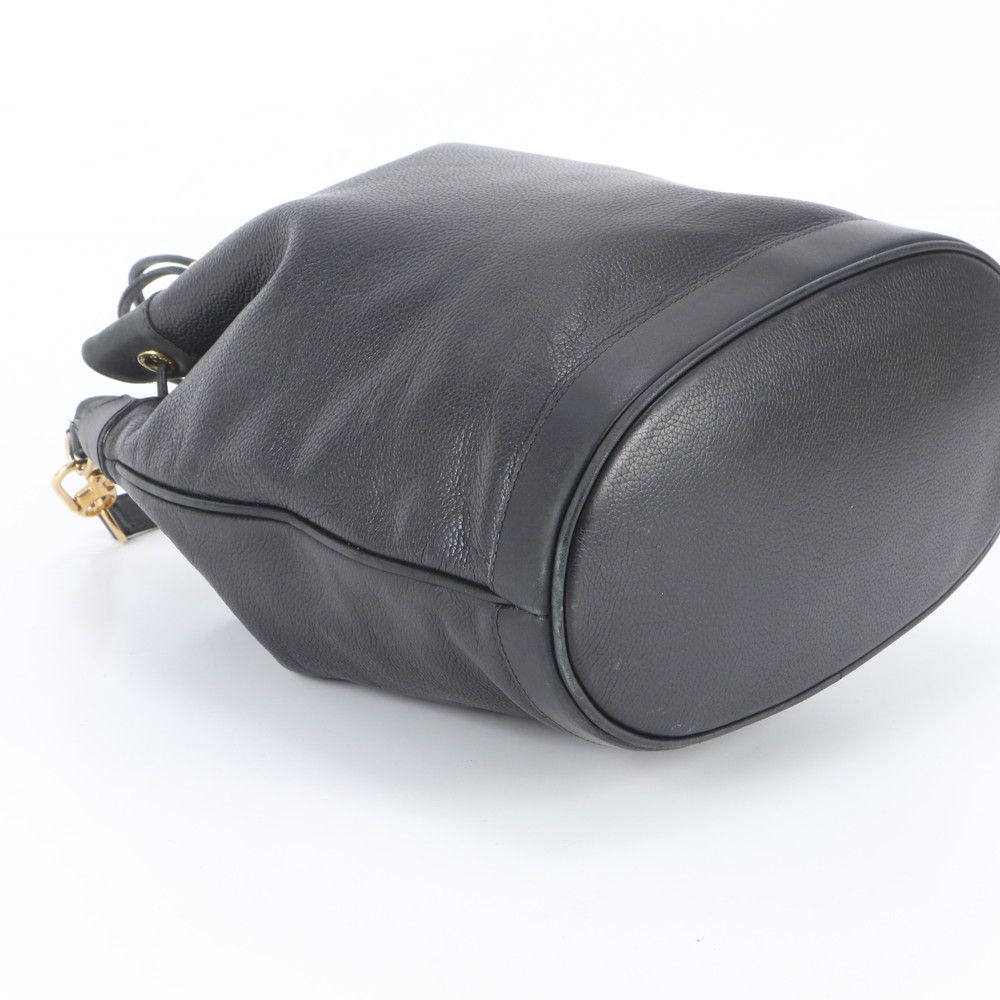 Gucci Vintage 001 090 Leather Shoulder Bag — view 5