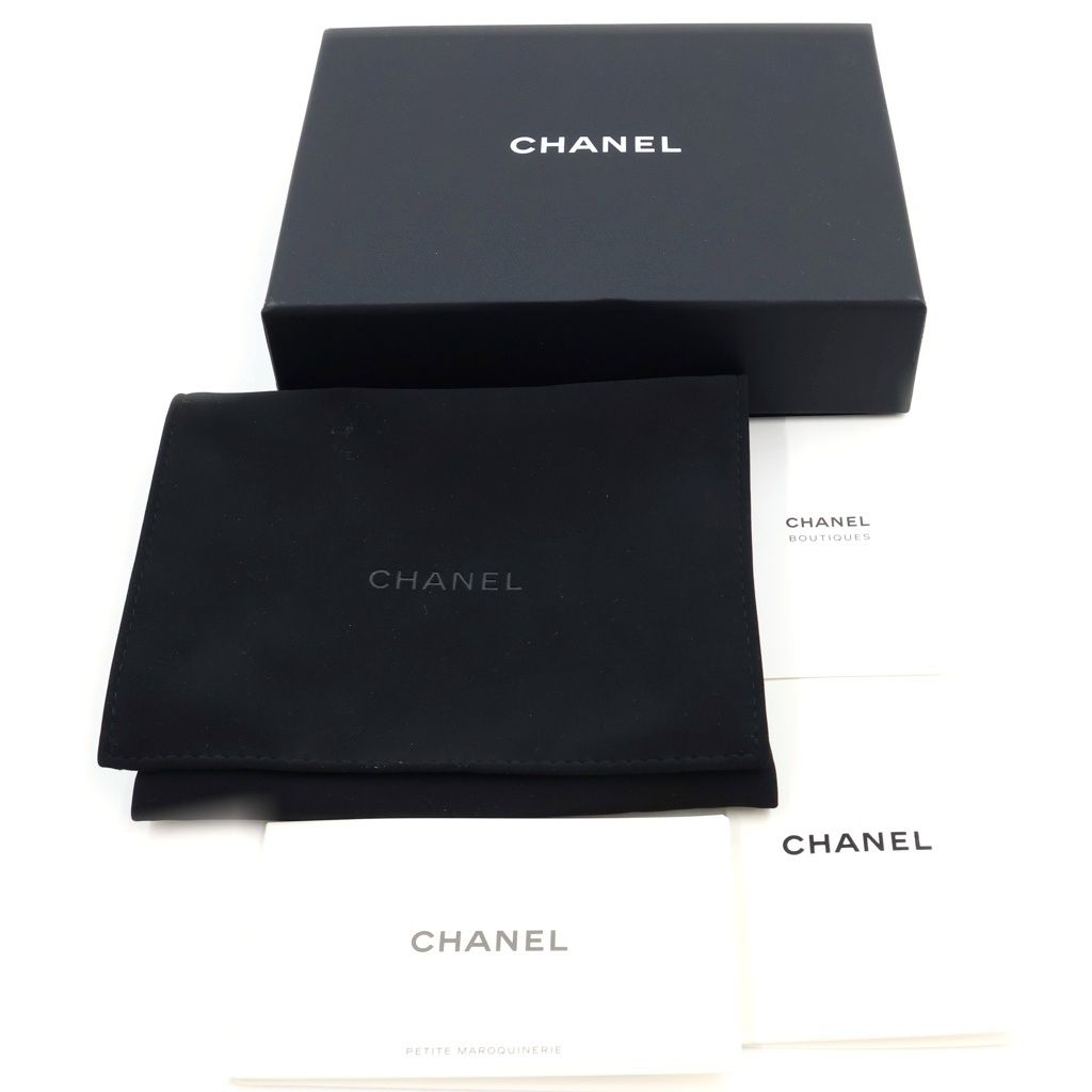 Chanel CC Logo Trifold Wallet Compact Yellow Lambskin — view 6
