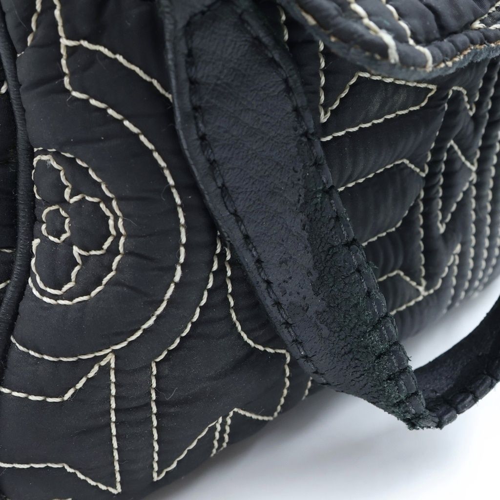 Louis Vuitton Dopkit Snow Clutch Black Nylon — view 6
