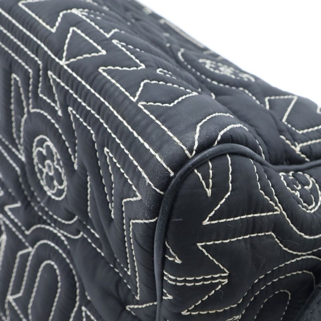 Louis Vuitton Dopkit Snow Clutch Black Nylon — view 5