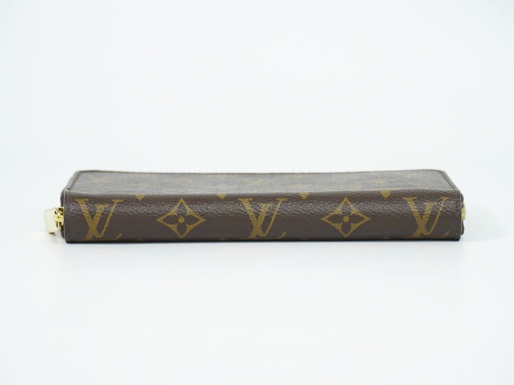 Louis Vuitton LV Zippy Wallet Monogram Zip Around Brown — view 3