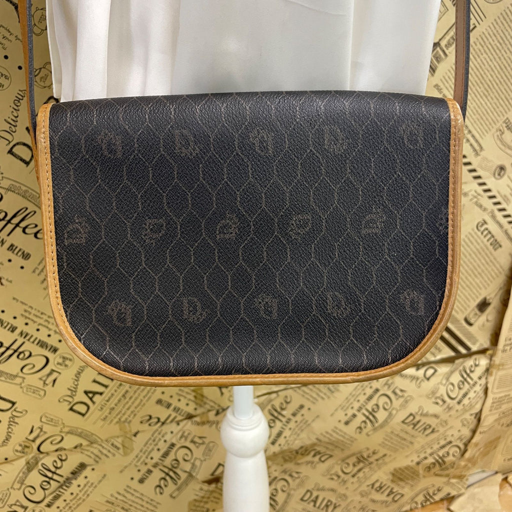 Dior Honeycomb Pattern Shoulder Bag Black — view 2