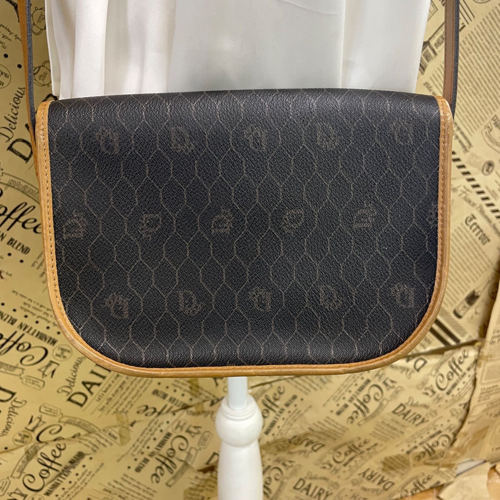 Dior Honeycomb Pattern Shoulder Bag Black — view 2