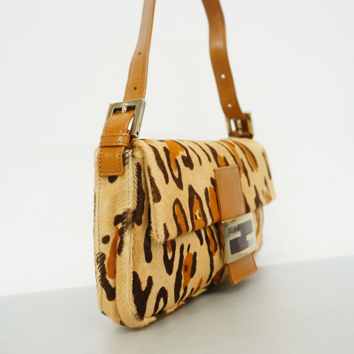 Fendi Handbag Mamma Bucket Calf Hair Beige Brown Silver — view 2