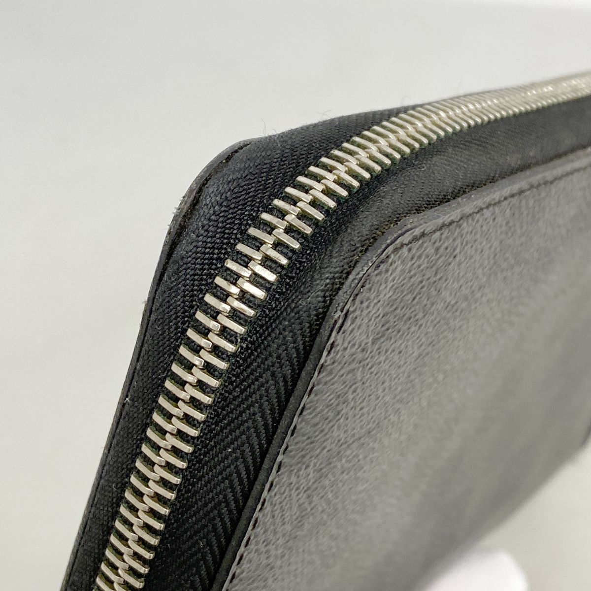 Louis Vuitton Wallet Damier Graphite Zippy Organizer NM Black Gray — view 6