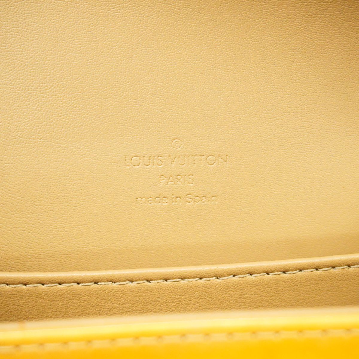 Louis Vuitton Shoulder Bag Vernis Thompson Street Beige — view 5