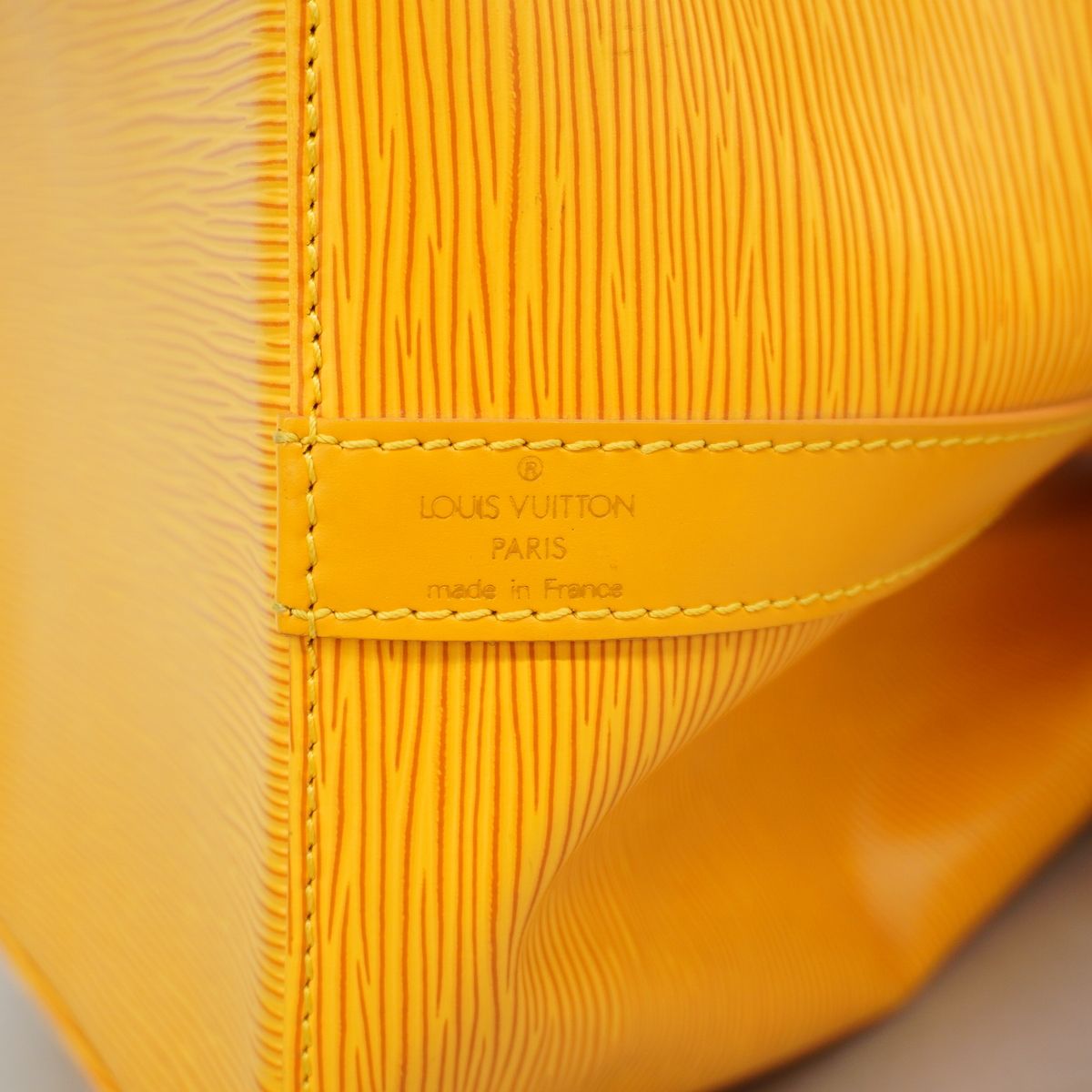 Louis Vuitton Shoulder Bag Epi Noe Joan — view 5