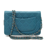 Chanel Quilted Chain Wallet Lambskin Shoulder Bag Green — view 3