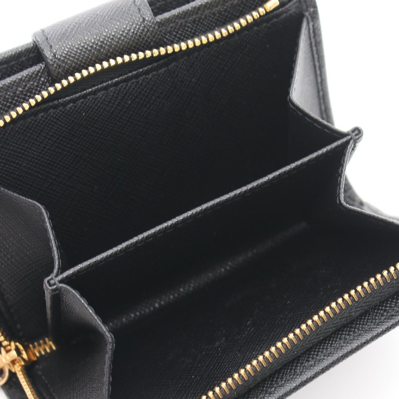 Prada Bifold Wallet Saffiano Leather — view 4