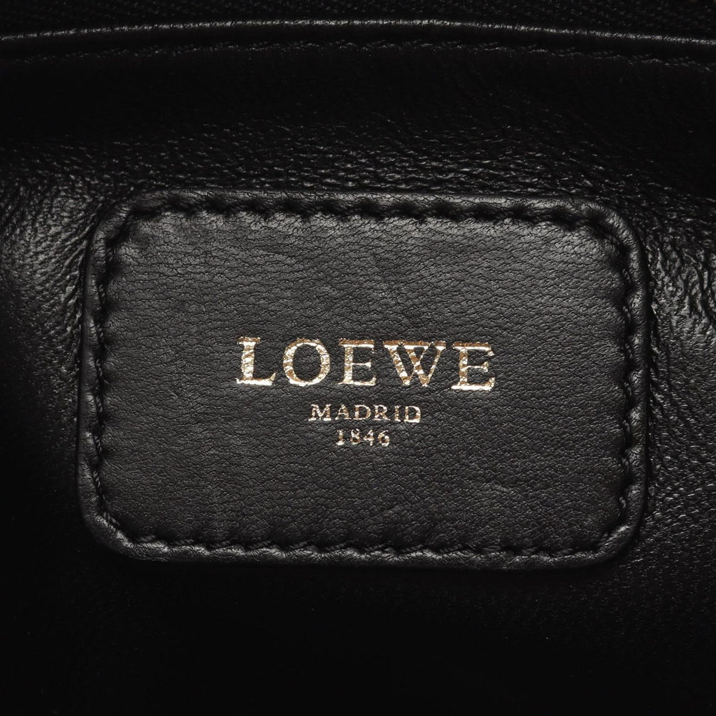 Loewe Handbag Amazona 28 Blanc Leather — view 4