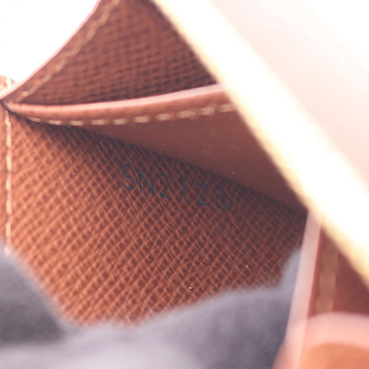 Louis Vuitton Coin Purse Zippy Monogram — view 5