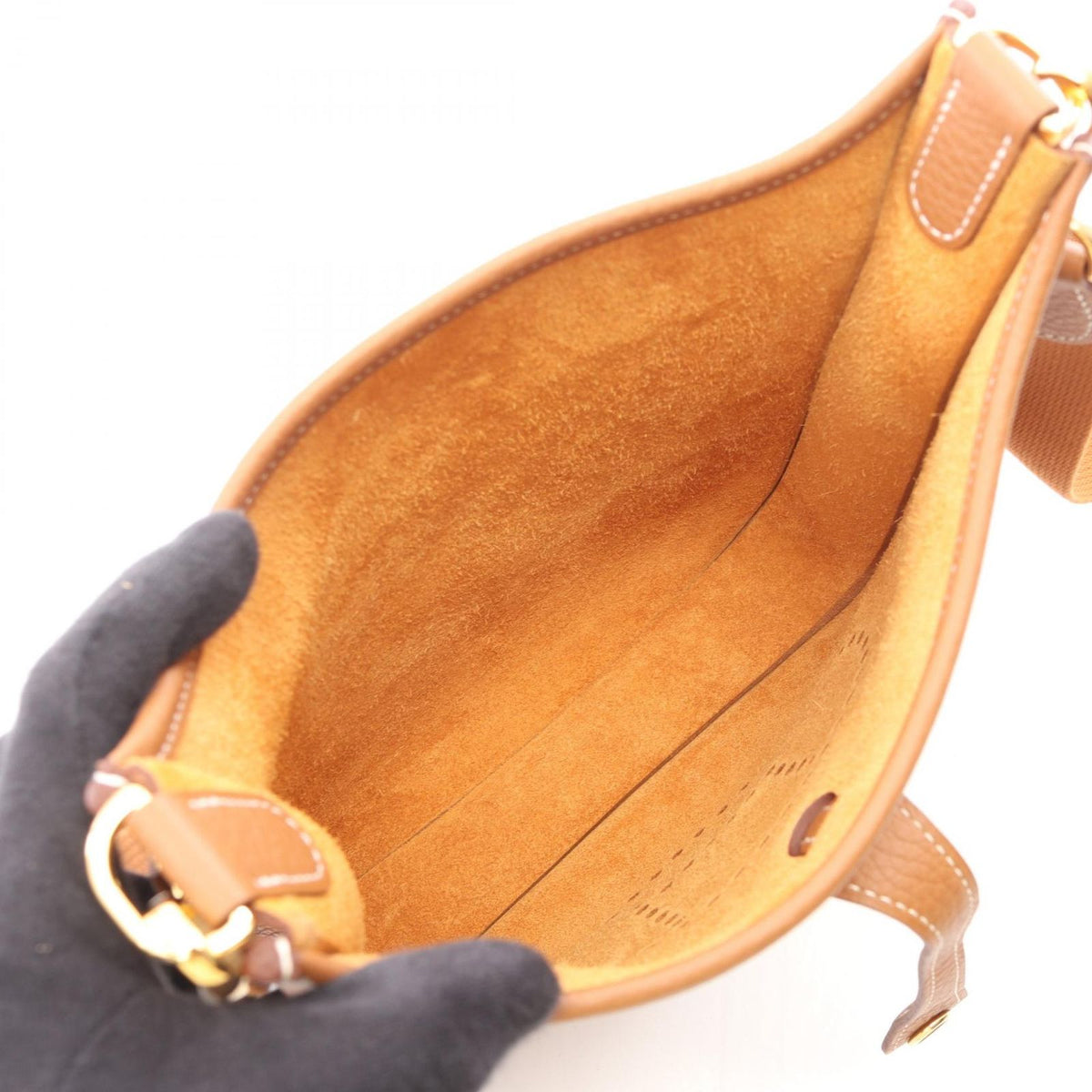 Hermes Shoulder Bag Evelyne 23 Gold Leather — view 3
