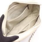 Chanel Shoulder Bag 2.55 Quilted Off White Caviar Leather Chain — view 3