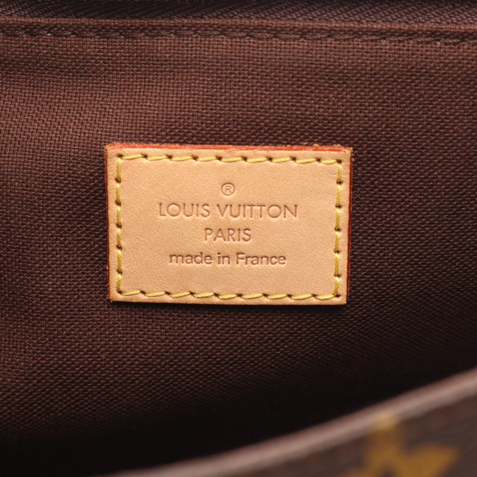 Louis Vuitton Shoulder Bag Menilmontant MM Leather — view 4