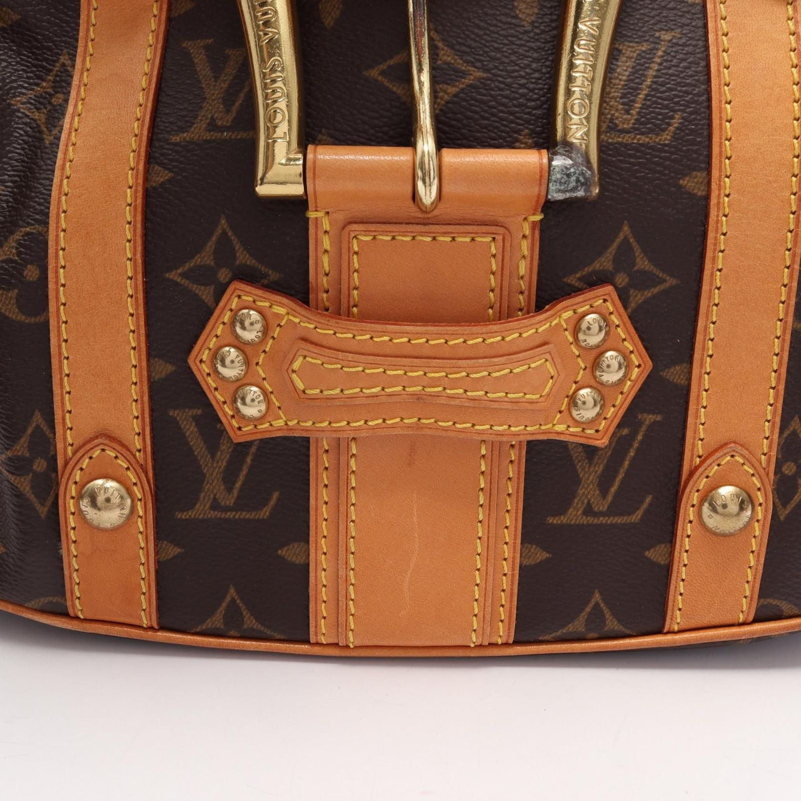 Louis Vuitton Handbag Theda PM Leather — view 7