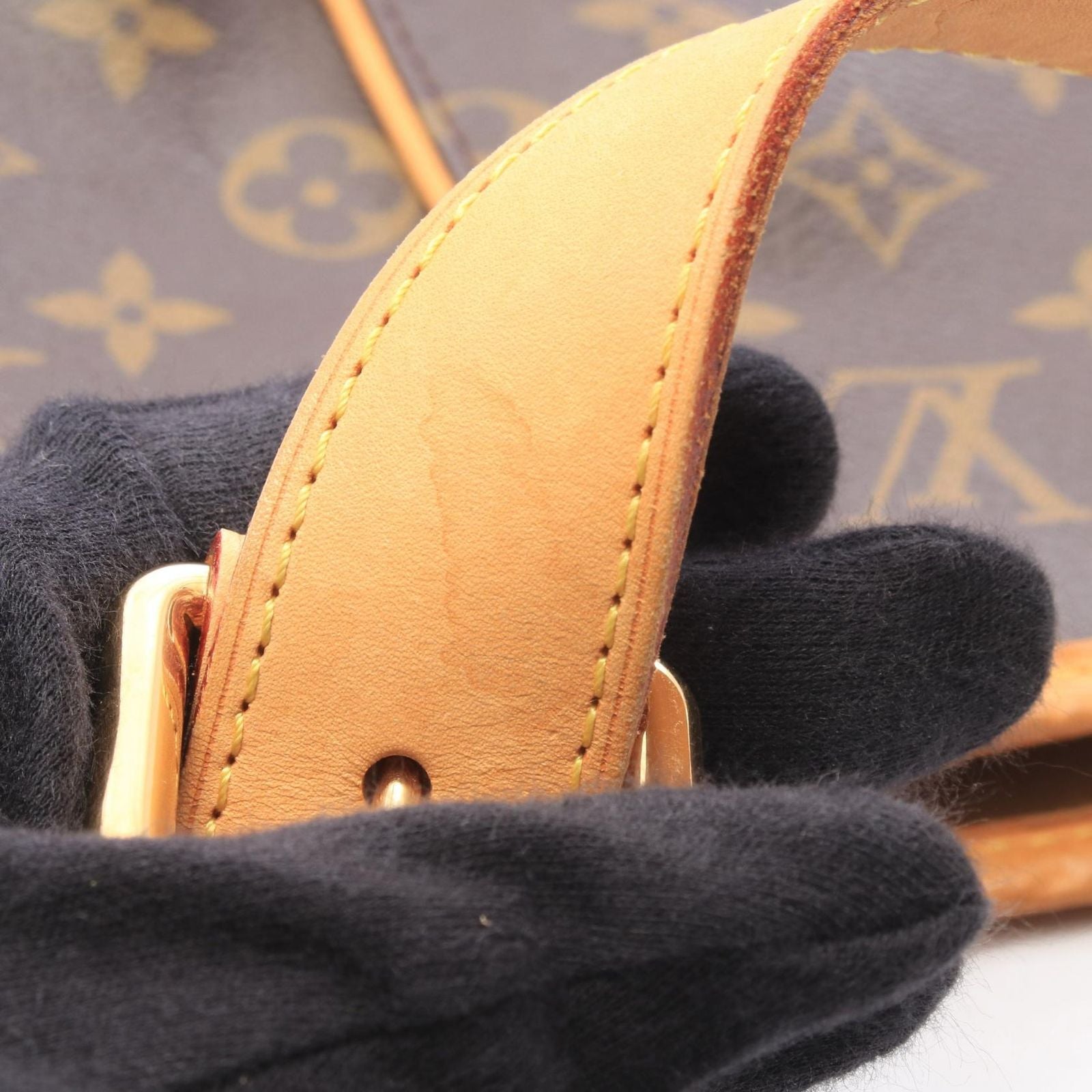 Louis Vuitton Shoulder Bag Galleria PM Leather — view 7