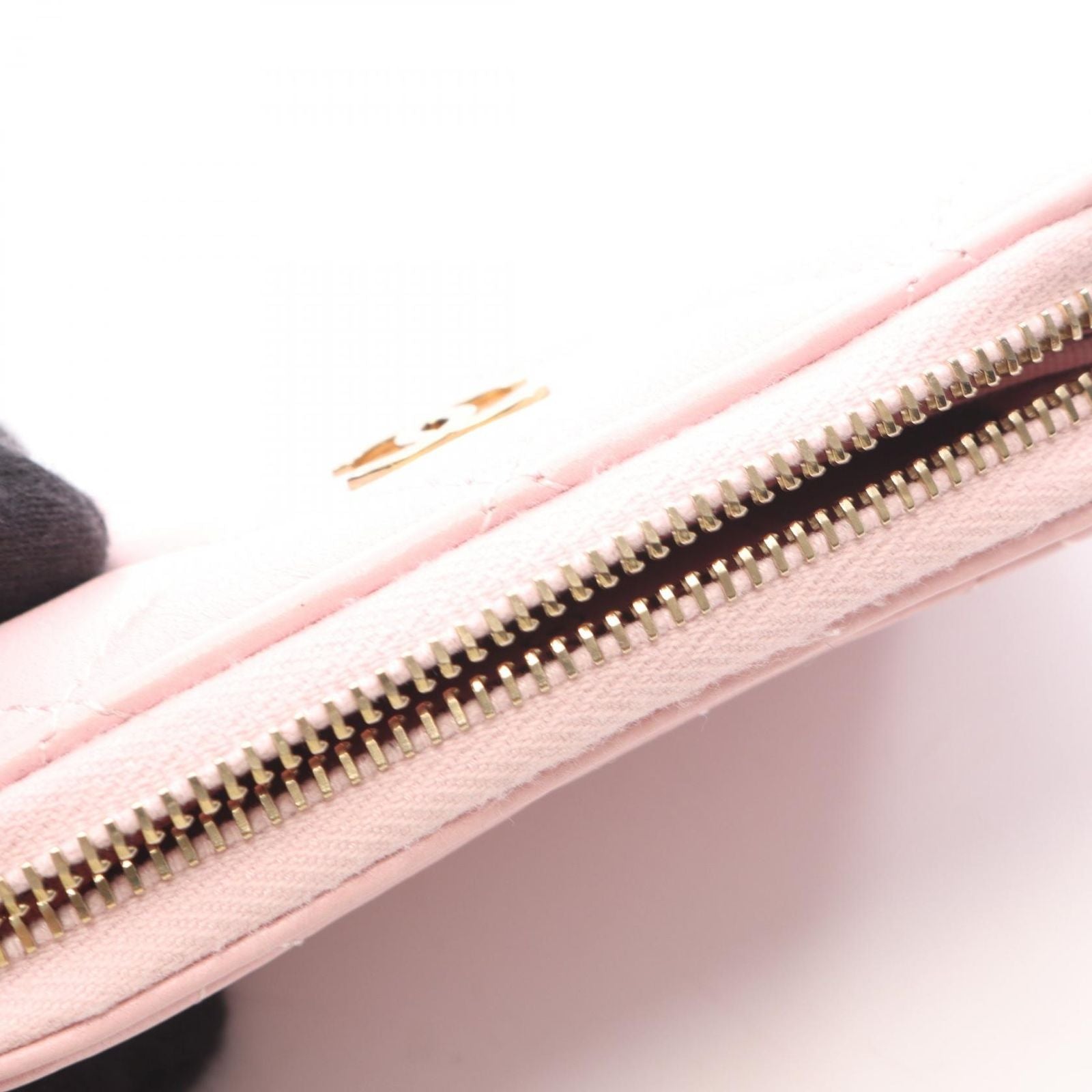 Chanel Coin Purse Classic Zip Quilted Pink Leather — view 7