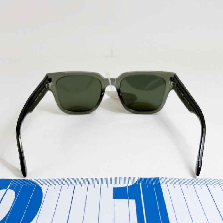 Louis Vuitton Sunglasses LV Escape Square Green Acetate Eyewear — view 3