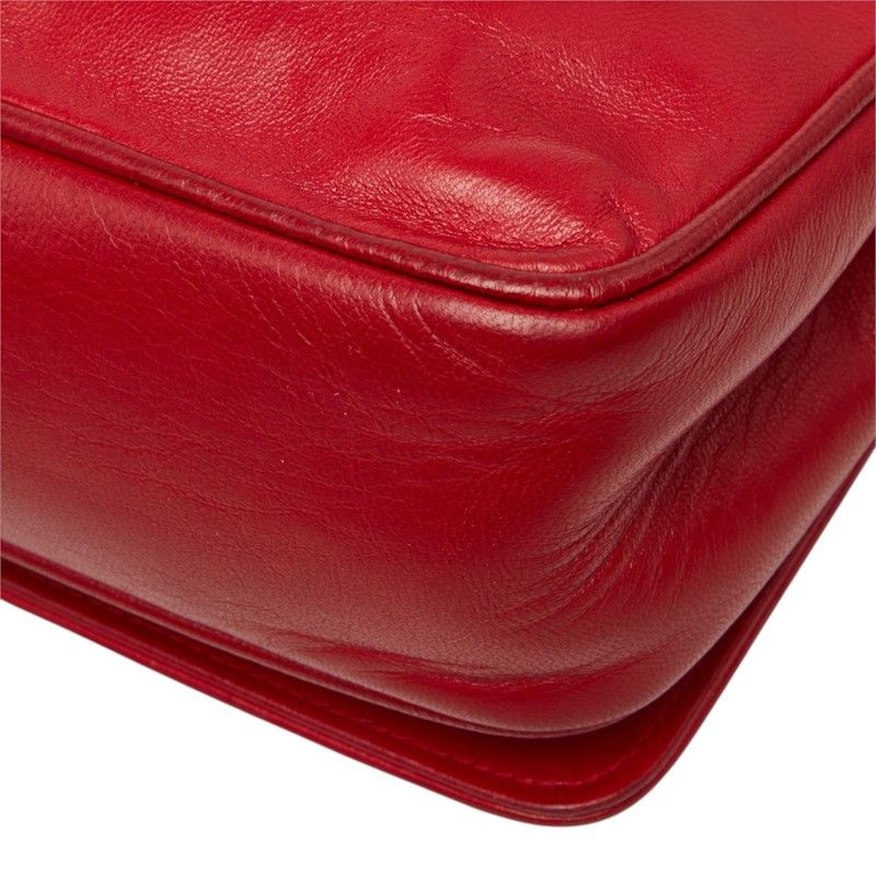 Chanel CC Logo Chain Shoulder Bag Red Gold Lambskin — view 6