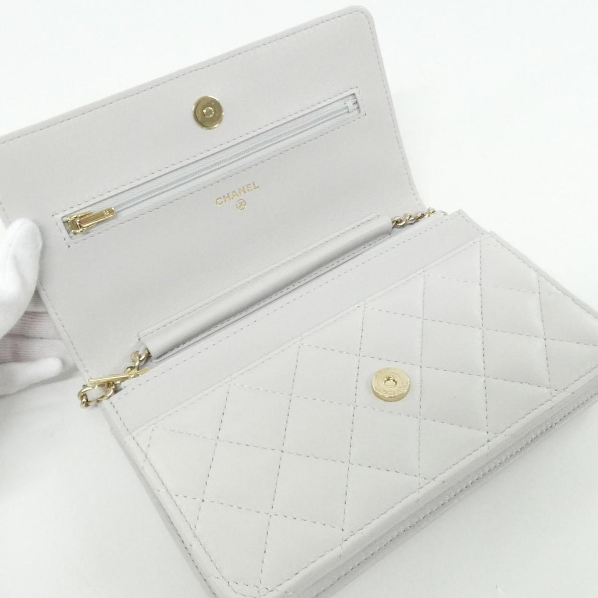 Chanel Chain Wallet Shoulder Bag — view 6