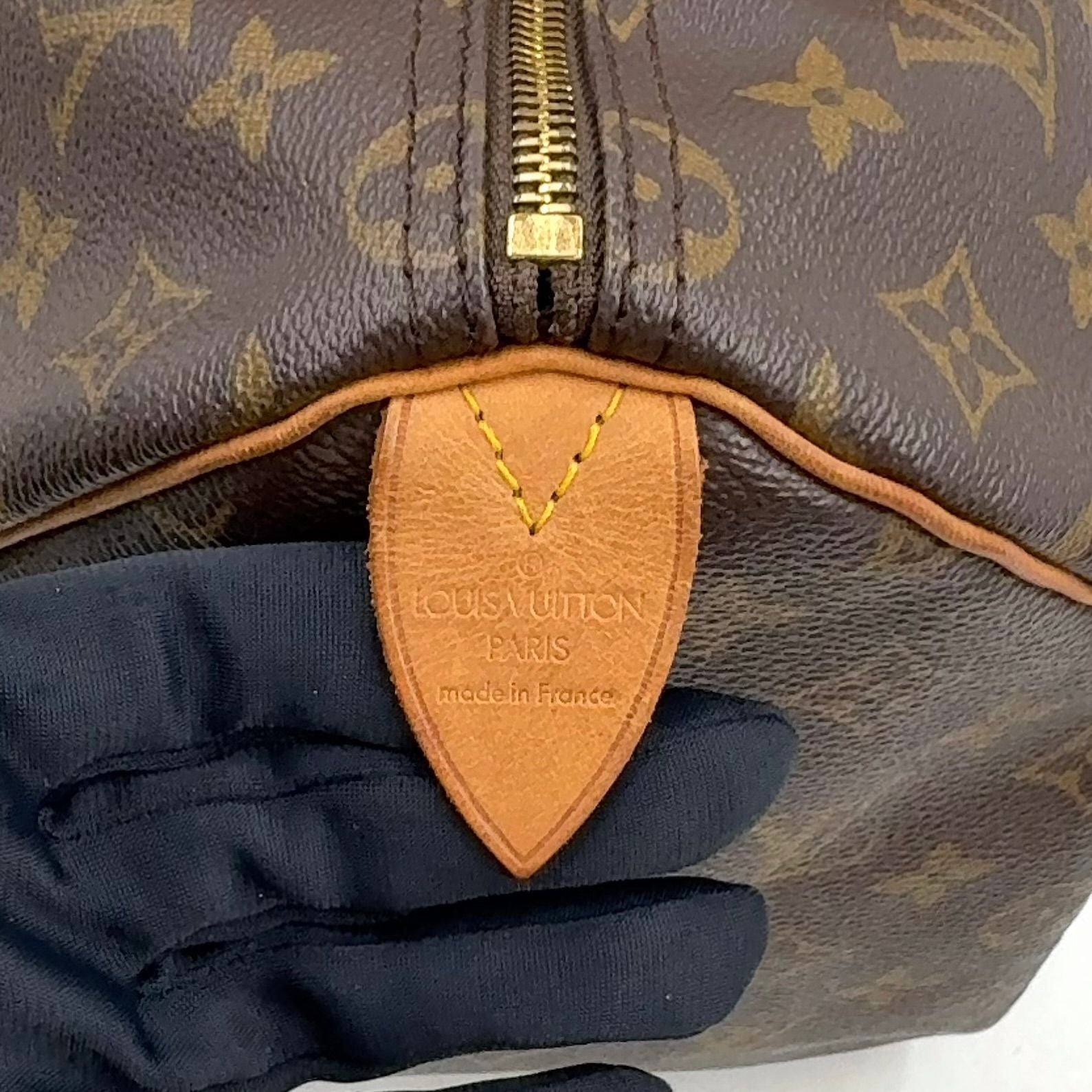 Louis Vuitton Speedy 35 Monogram Leather Handbag — view 4