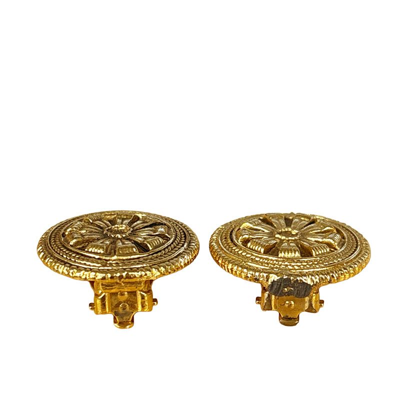 Chanel Round Earrings Gold Plated — view 3